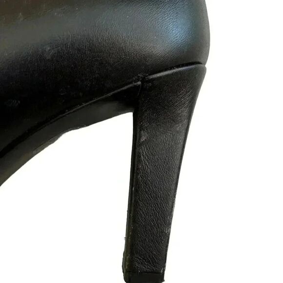 Gucci GG Black Buckle Pumps - Picture 8 of 12